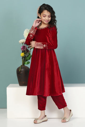 Girls Maroon Velvet Solid Flared Kurta With Pant Set