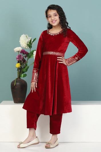 Girls Maroon Velvet Solid Flared Kurta With Pant Set