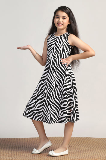 Girls Black Cottton Blend Printed A-line Casual Calf Length Dress