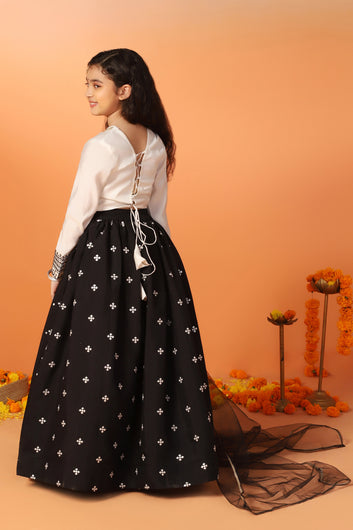 Girl's Black Silk Blend Embroidered Lehenga Choli Dupatta Set