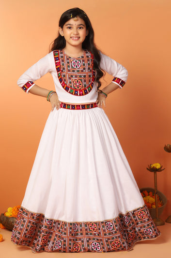 Girls White Cotton Blend Embroidered Readymade Lehenga With Choli Set