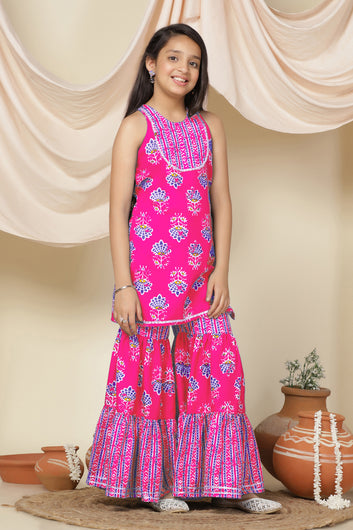 Girls Pink Slub Floral Printed A-Line Kurta With Sharara Set