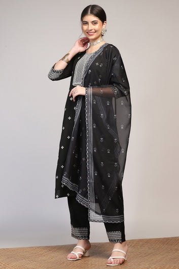 Womens Black Cotton Blend Bandhani Printed Calf Length Kurta And Trouser With Dupatta Set