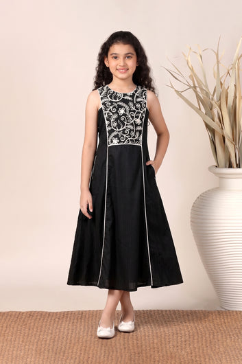 Girls Black Cotton Blend Sleeveless Embroidered Girls Stylish Trendy Dress