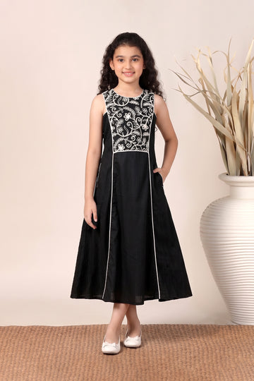 Girls Black Cotton Blend Sleeveless Embroidered Girls Stylish Trendy Dress