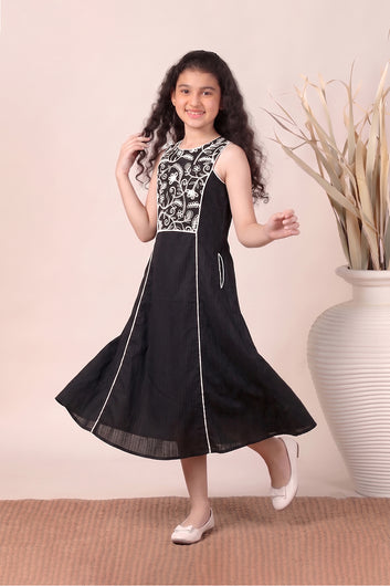 Girls Black Cotton Blend Sleeveless Embroidered Girls Stylish Trendy Dress