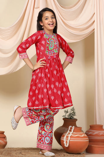 Girls Red Slub Motif Printed Knee Length A-Line Kurta With Pant Set