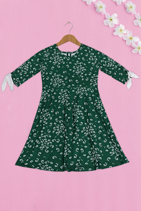 Girl’s Bottle Green Cotton Lycra Blend Knee Length Dresses