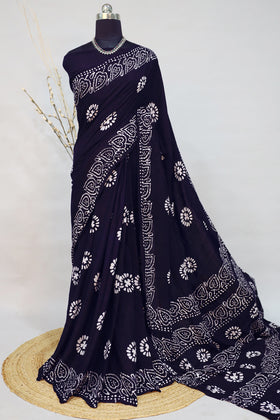 Buy Traditional Batik Sarees at Fashion Dream