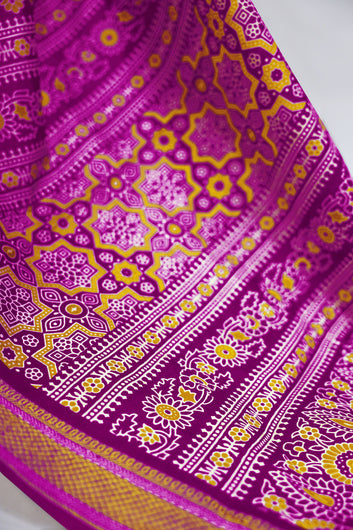 Womens Rani Bandhani Print Cotton Saree With Unstitched Blouse
