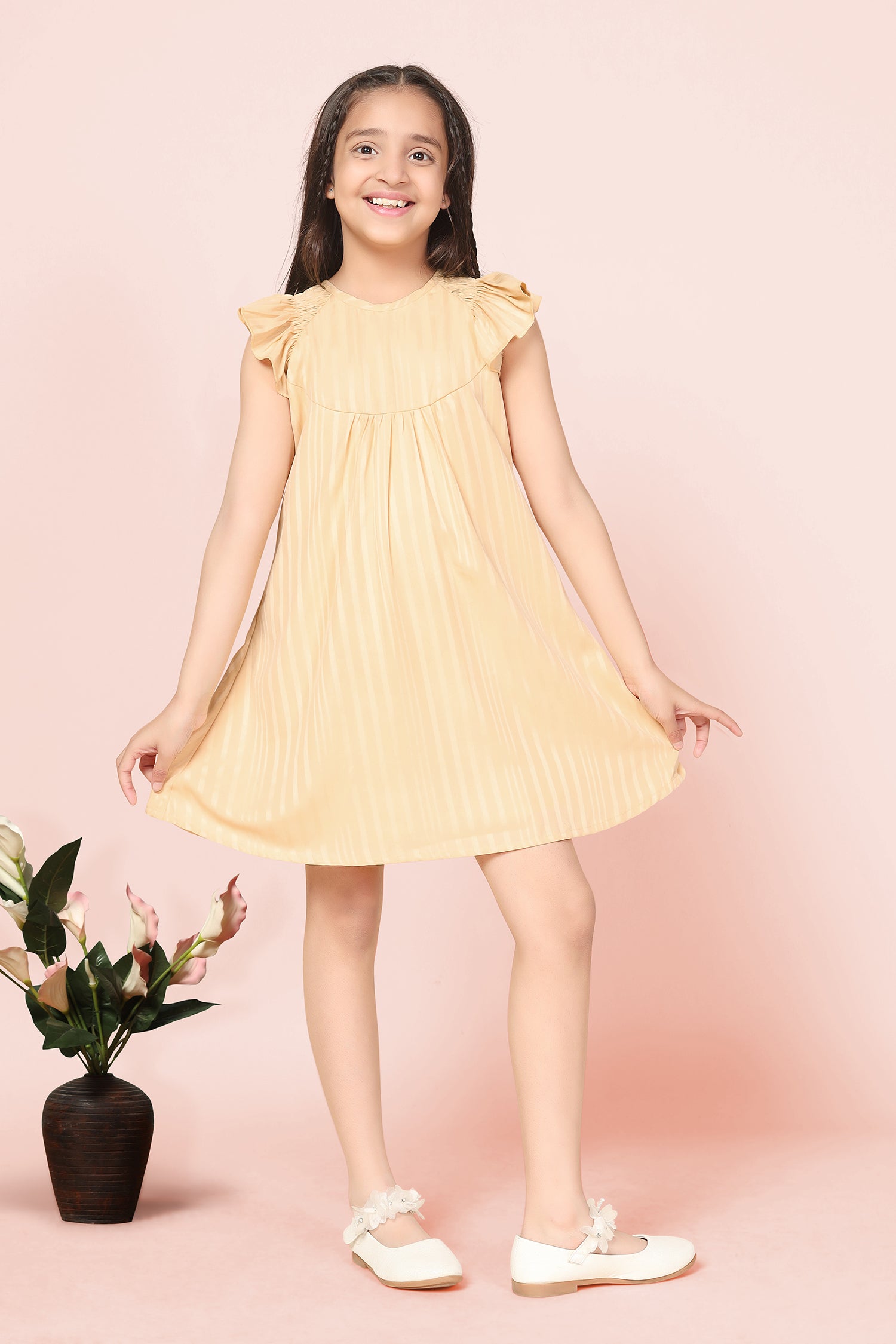 White And Black Dress For Girls - Model 2. thoubi.com | Kuwait / Saudi  Arabia Online Shopping Store موقع ثوبي للملابس و الاكسسوارات في الكويت  والسعودية