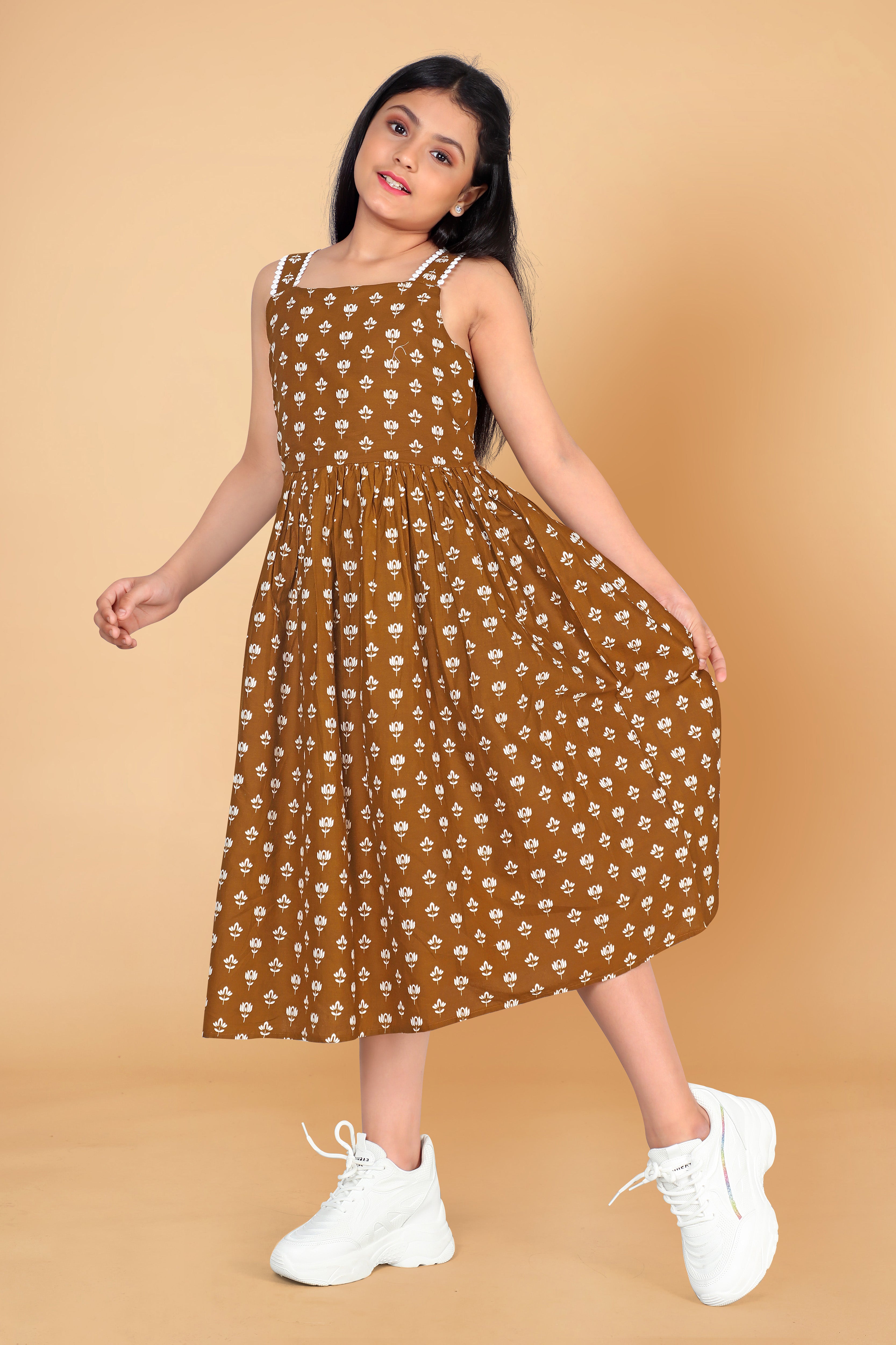 Casual Checkered Knee-Length Women's Dress Online|The Feel Good Studio