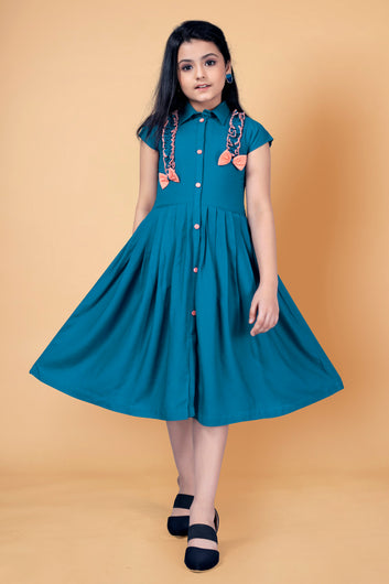 Girl's Rayon Knee Length Front Fastening Dress